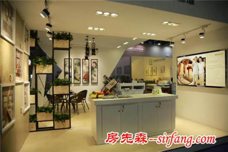 蒙娜丽莎集团适老产品亮相第三届中国国际老龄博览会