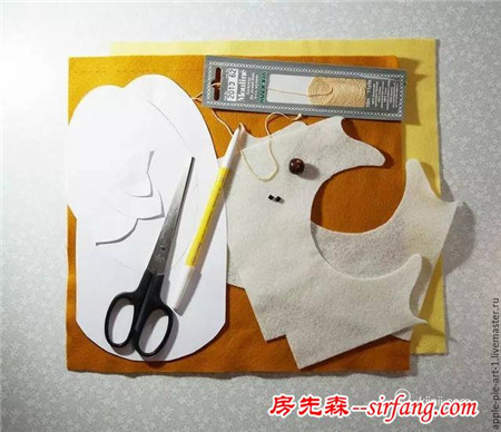 diy手工制作羊毛毡狐狸手偶玩具