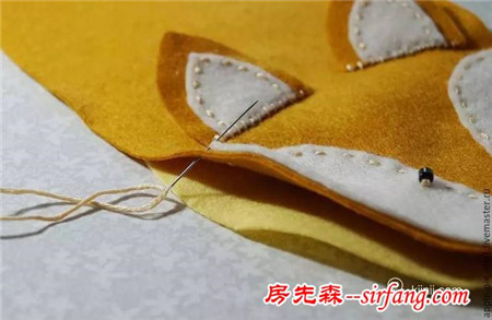 diy手工制作羊毛毡狐狸手偶玩具