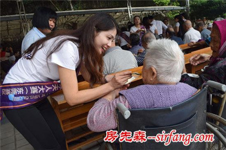 分明莲露碧霄边——第二十届环球夫人大赛季军获得者曹明莲女士专访