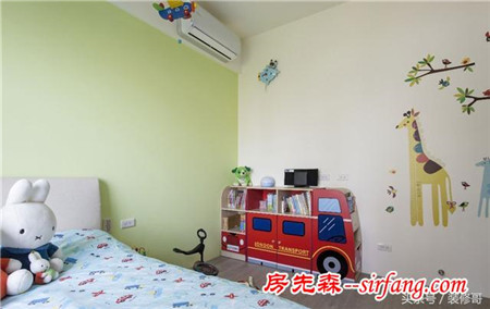 小户型装修怎么采光？看这位设计师如何利用大面积的落地窗！