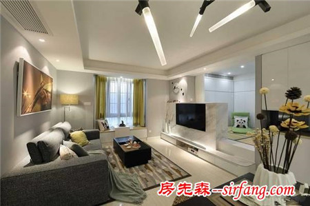 装修师傅太厉害了，背景墙一隔竟然多出一房！