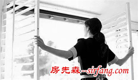 冬天窗户淌水怎么办！？自己动手就能解决！