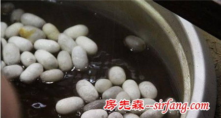 阿瑞：从蚕茧到蚕丝被，传统手工蚕丝被的加工流程