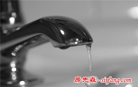 冬季水管上冻咋办？老师傅教你一招，再冷也不结冰！