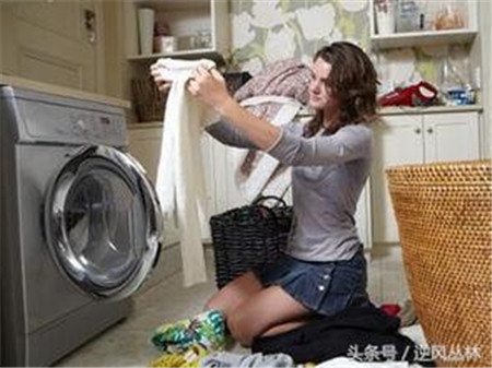 知道这些清洗衣物小窍门，会让你衣服越洗越干净