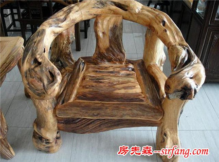 农夫家中的劣质家具被行家一眼看中 开价十万人家不卖！
