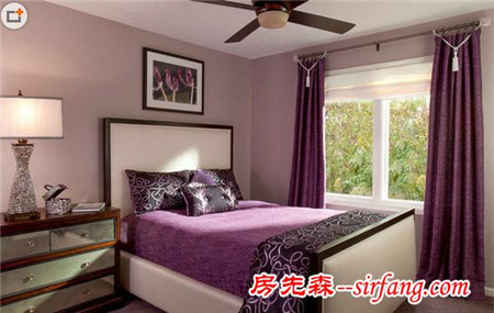 紫色墙壁搭配卧室窗帘，意想不到的结果......