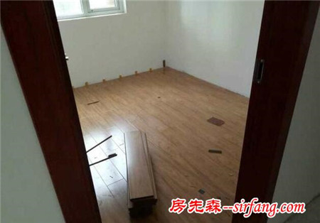 阳台铺地板是对是错？有些创意得根据实际情况来做！