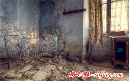 看攝影師如何把廢棄的舊臥室變成優(yōu)秀的作品