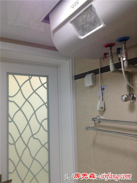 媳婦熬成婆，入住一個月曬裝修，特別是玄關(guān)和客廳超漂亮