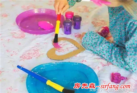 幼儿园亲子手工之相框制作，可以和孩子一同制作两个简单相框教程