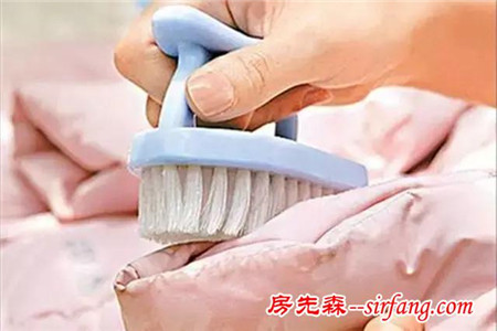 羽绒服清洗8大招！拒绝变形变薄变钻绒！