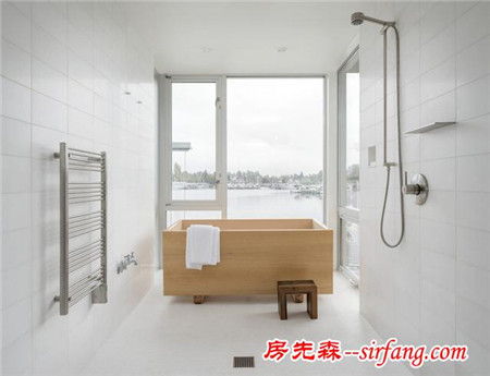 极简主义的卫浴空间，简直就是我们心中梦幻的浴室
