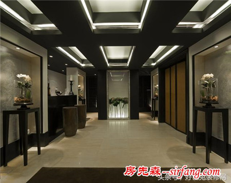装修案例//并不是所有别墅都要金碧辉煌 也可以低奢时尚