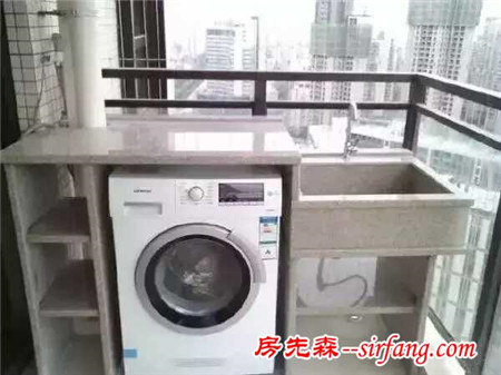 你还趴在卫生间地板上洗衣服吗？别人都优雅地在阳台洗
