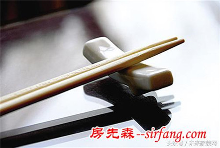 竹筷子 木筷子 不锈钢筷子 筷子的种类这么多，我该怎么选？