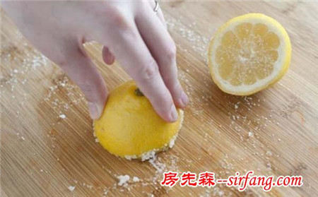 冷知识：粉笔可以吸油？史上最全的清洁大法