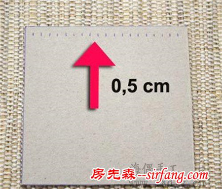 舊衣服變廢為寶編制漂亮的杯墊