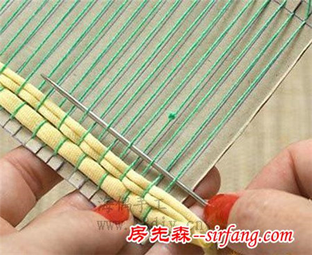 舊衣服變廢為寶編制漂亮的杯墊