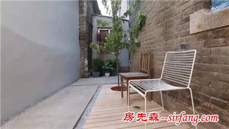 北京胡同里这栋43㎡，最窄处只有1.3m的夹缝中的家，却住下了一家五口人，还自带后花园