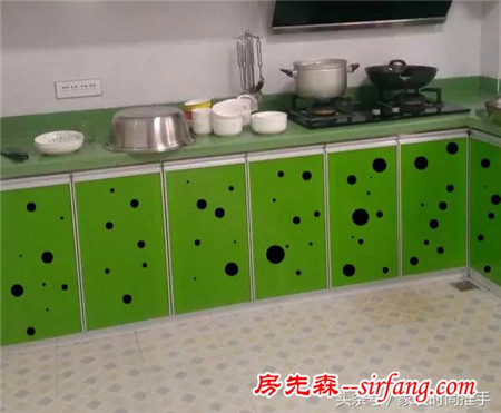 只用了十几块就让橱柜这么好看，忍不住要晒一晒，因为效果太赞了