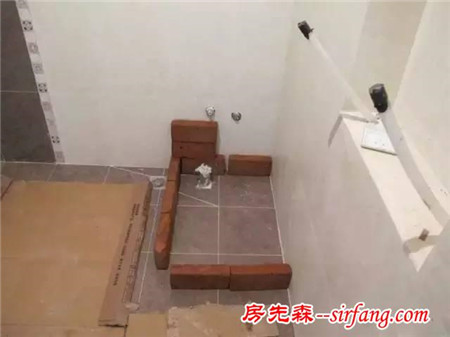 别傻了，还买啥柜子，自己砌个洗手台！结实耐用又好看