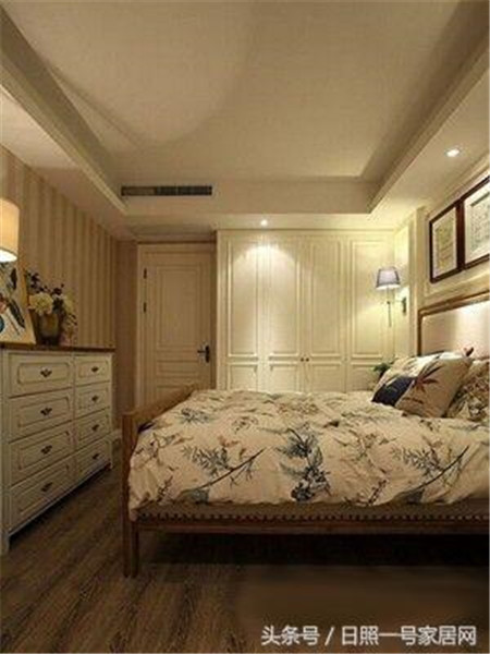 美式卧室背景墙 优雅与时尚结合