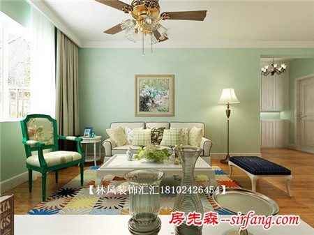 以清新的草绿色壁纸来贯穿客厅唯美清新的-田园风格