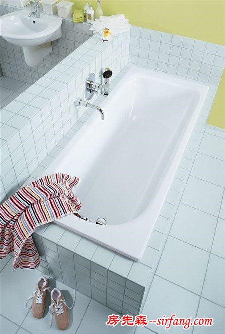 2㎡的卫生间也要塞进浴缸，大冬天就该泡澡！