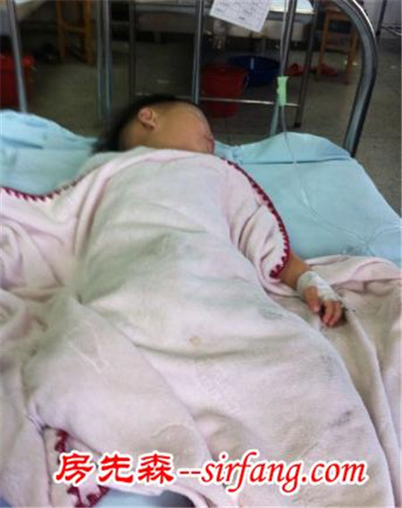 新房装修就迫不及待搬进去住，导致孩子白血病，父母悔恨不已