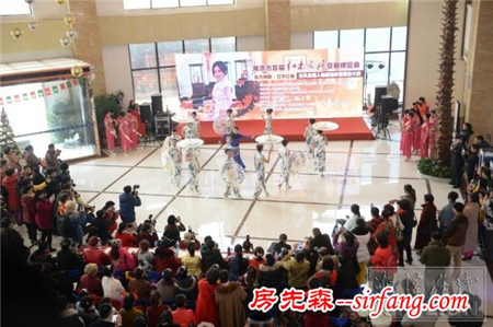 湘潭首届红木家具博览会将持续到12月30日 古风摄影大赛开启