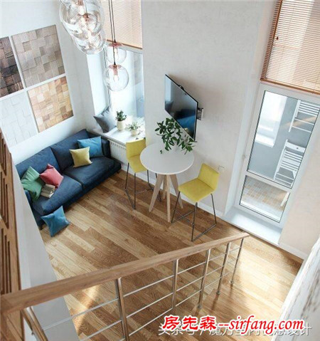 层高5.5米，全屋地面装修用木地板，时尚的一居室设计