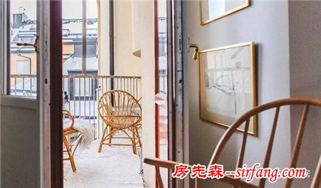 這間公寓明亮活潑不冷淡，再加上壁爐和露天陽(yáng)臺(tái)，完美！
