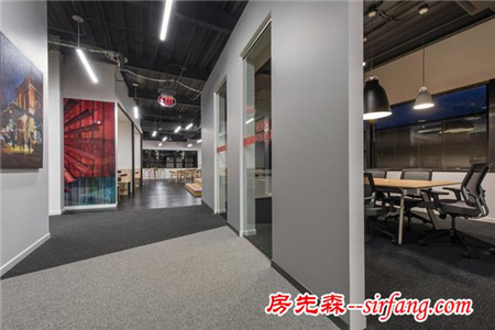 办公空间：奥马哈LinkedIn LOFT风格办公室设计