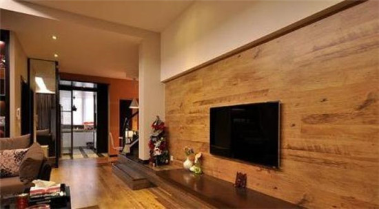木地板上墙挺好看的 哪有那么简单啊？