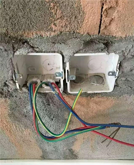 以为避开了装修公司的坑，转身却跳进了游击队的陷阱