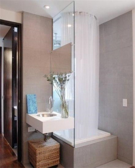 如何将小卫浴间装修成大空间，省一大笔！