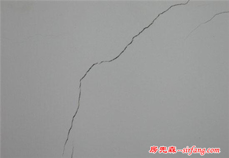 家里墻面總是花式開裂？找對了原因才能對癥下藥
