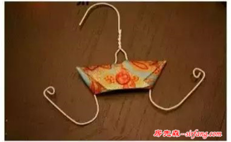 别再只会用衣架晾衣服了，看下别人的衣架美翻了！