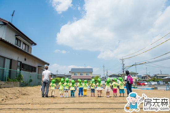 首映 马岩松 ：MAD在日本设计的幼儿园里有个老房子