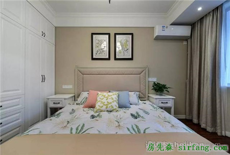 家居145㎡轻法四居，谁说要干净浪漫就不能玩色彩？