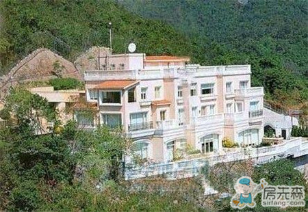 宋喆离婚案今日开庭，马蓉带不走王宝强为父母建的豪宅