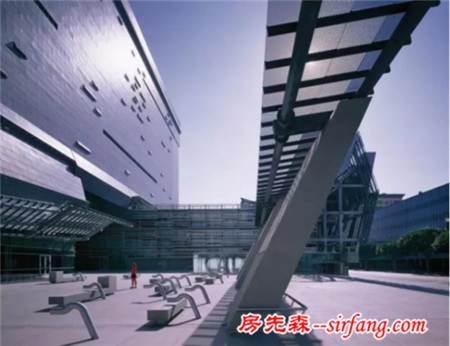 给你一座城，你会怎么建？这些建筑大咖告诉你答案 汤姆·梅恩