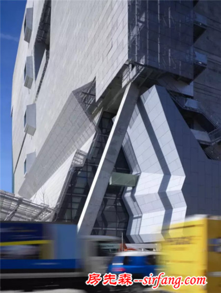 给你一座城，你会怎么建？这些建筑大咖告诉你答案 汤姆·梅恩