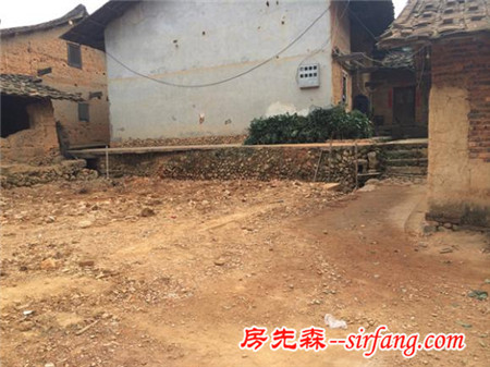 福建80后小伙自建别墅婚房 防水做得超霸气