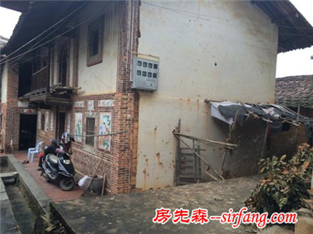 福建80后小伙自建别墅婚房 防水做得超霸气