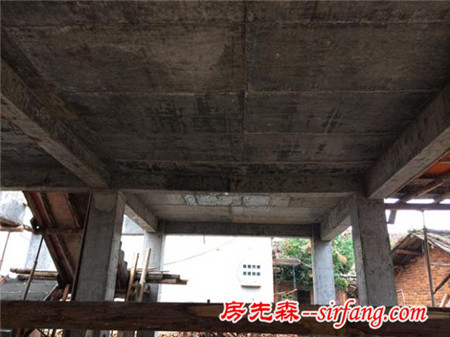福建80后小伙自建别墅婚房 防水做得超霸气