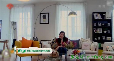 谁说明星就一定住豪宅？“大表姐”刘雯的家就挺简约的啊