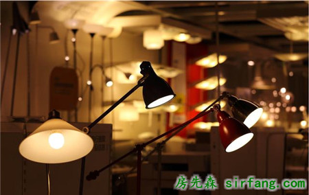 現(xiàn)在市面上有哪些好的燈具品牌？
